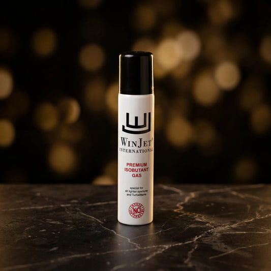 Gaz de reumplere pentru brichetă premium Winjet 90 ml pentru maximizarea experienței fumatului.